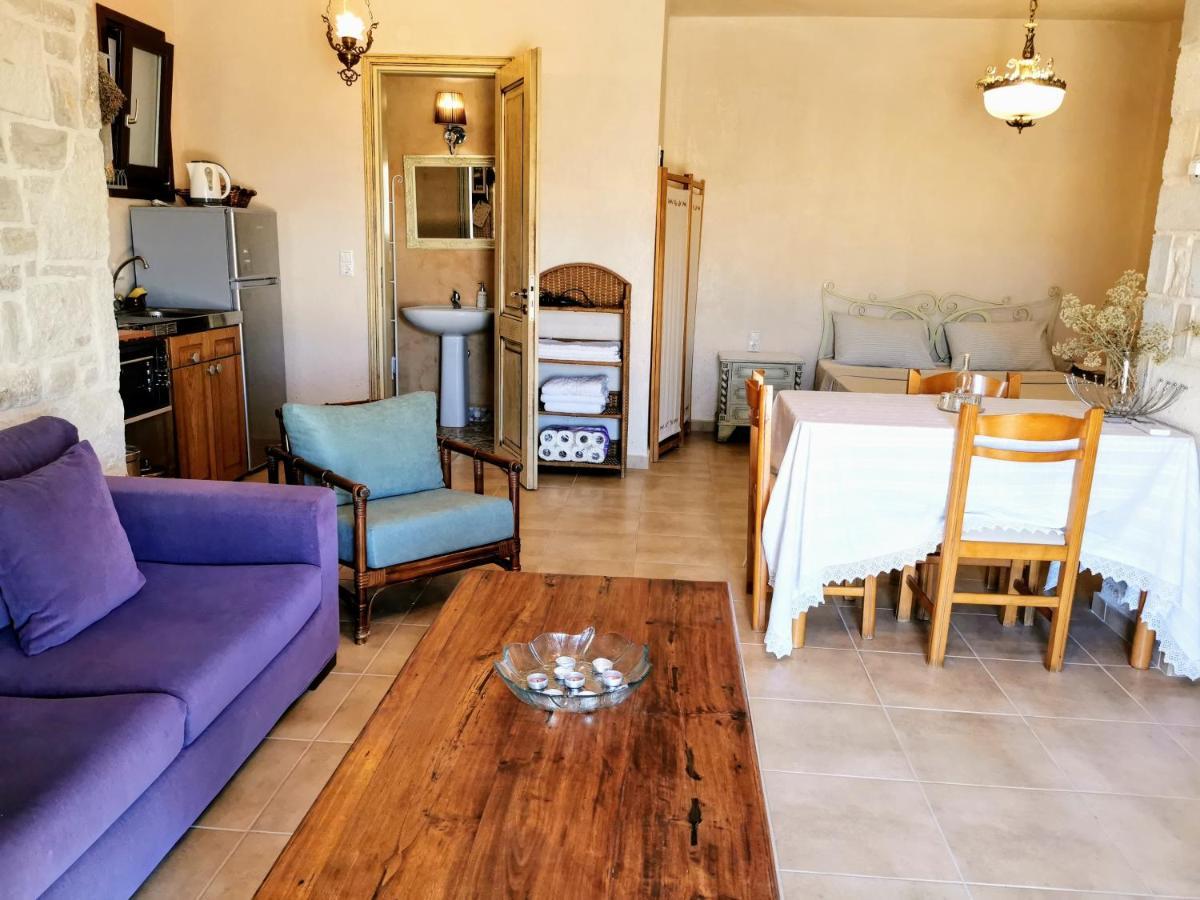 Aelia Apartment Kamilari Ngoại thất bức ảnh