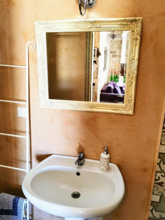 Aelia Apartment Kamilari Ngoại thất bức ảnh