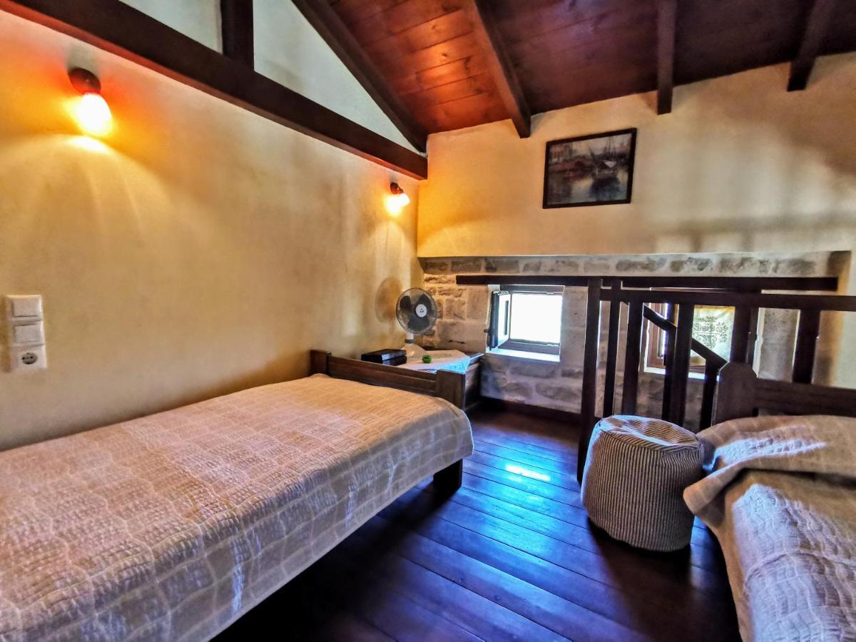 Aelia Apartment Kamilari Ngoại thất bức ảnh